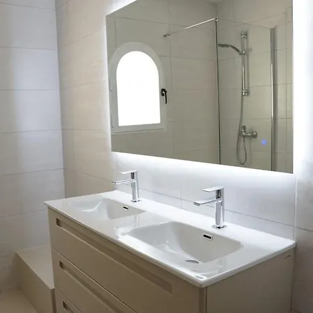 Beautiful With Private Pool And Amazing View Calpe